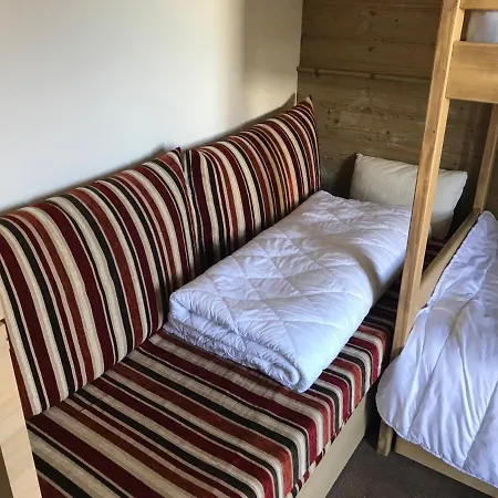 Aux Pieds Des Pistes La Tania Courchevel Appartement *